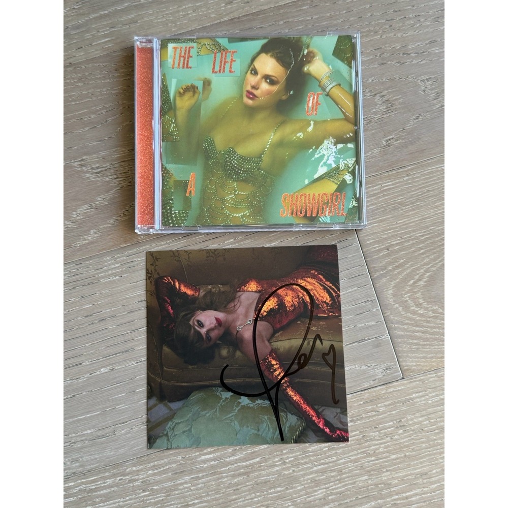 Taylor Swift Signed CD THE LIFE OF A SHOWGIRL #2 100% AUTHENTIC ✅❤️ SHIPS ASAP
